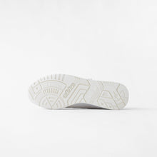 Load image into Gallery viewer, adidas Originals AR Trainer - Cloud White / Ice Mint / Solar Orange