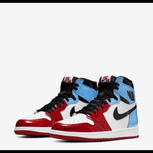Load image into Gallery viewer, JORDAN: AIR JORDAN 1 "FEARLESS" [BLUE/RED]