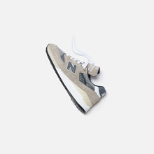 Load image into Gallery viewer, New Balance 998 - Grey