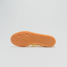 Load image into Gallery viewer, adidas Consortium x Oyster Samba - Yellow