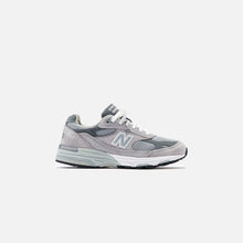 Load image into Gallery viewer, New Balance 993 - Grey / White