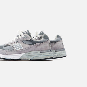 New Balance 993 - Grey / White