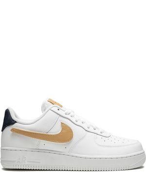 NIKE NIKE AIR FORCE 1 '07 LV8 3 'REMOVABLE SWOOSH' SNEAKERS - WHITE