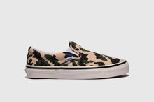 Load image into Gallery viewer, VANS CLASSIC SLIP-ON 98 DX (ANAHEIM FACTORY) &quot;OG CAMO&quot;