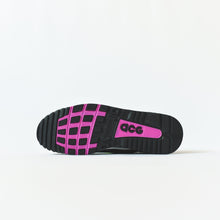 Load image into Gallery viewer, Nike ACG Air Wildwood - Black / Electric Green / Hyper Volt