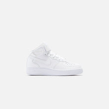Load image into Gallery viewer, Nike Air Force 1 Mid - White